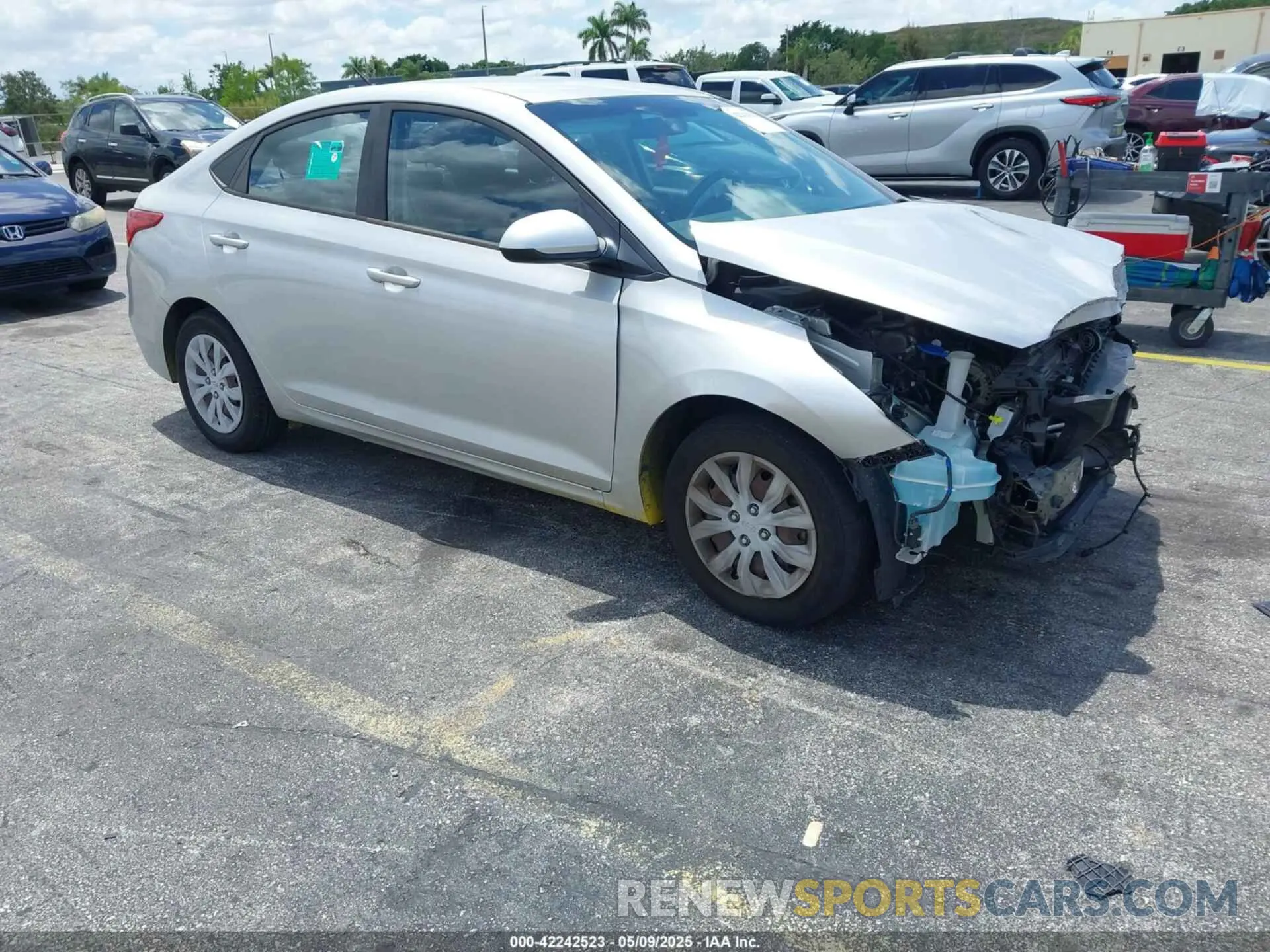 1 Photograph of a damaged car 3KPC24A32KE057947 HYUNDAI ACCENT 2019