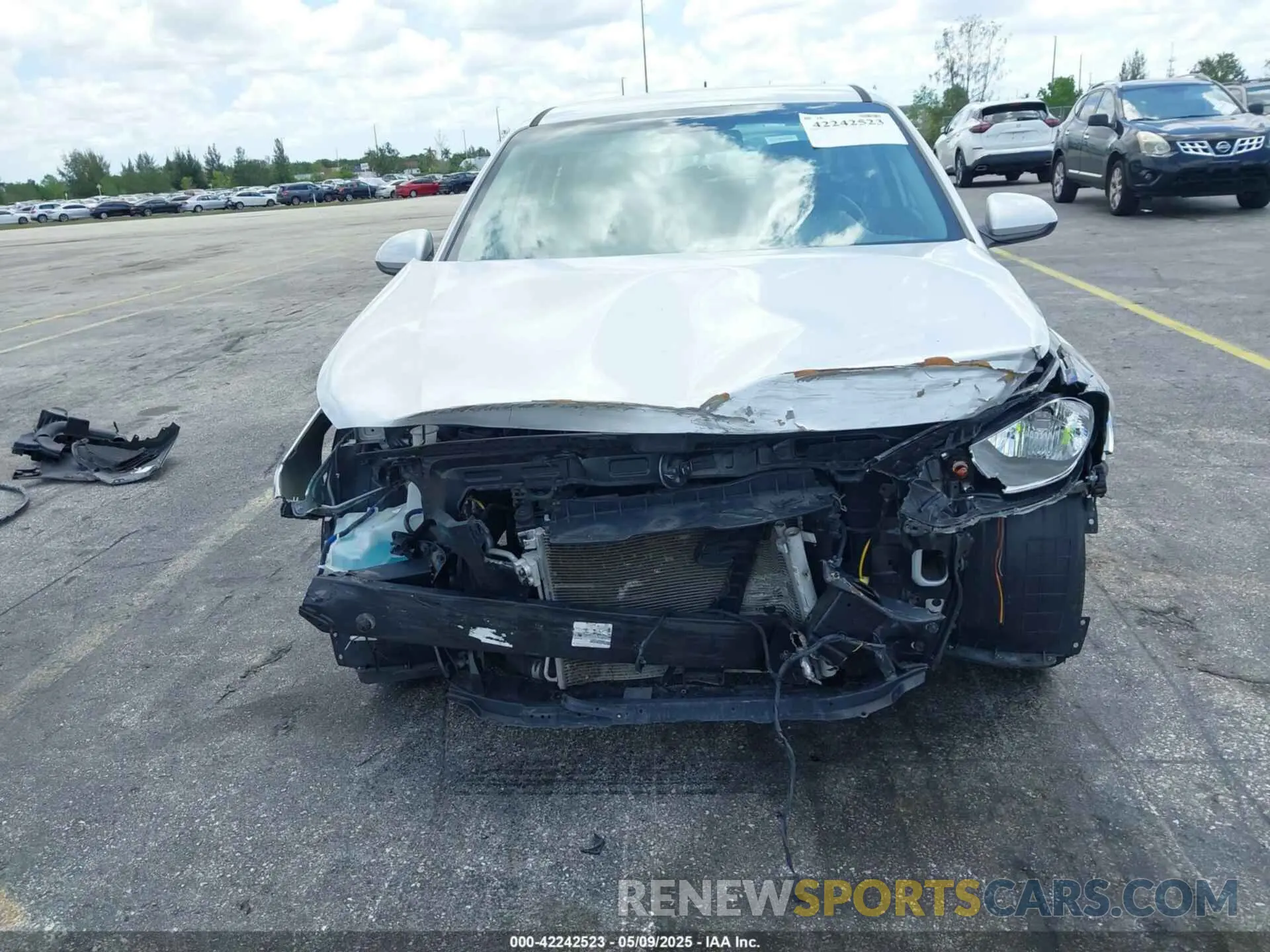 6 Photograph of a damaged car 3KPC24A32KE057947 HYUNDAI ACCENT 2019