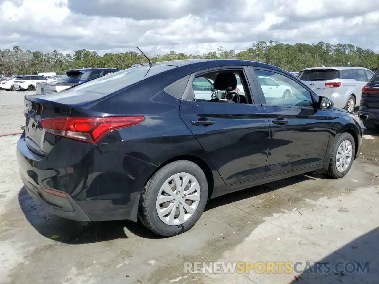 3 Photograph of a damaged car 3KPC24A32KE065711 HYUNDAI ACCENT 2019