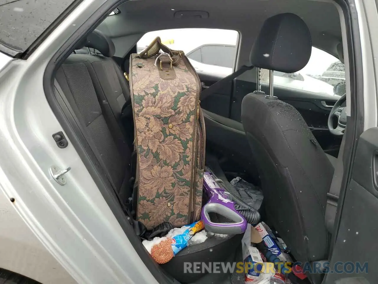 10 Photograph of a damaged car 3KPC24A32KE077096 HYUNDAI ACCENT 2019