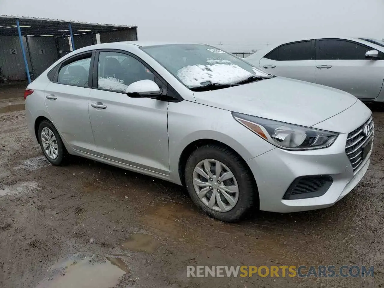 4 Photograph of a damaged car 3KPC24A32KE077096 HYUNDAI ACCENT 2019