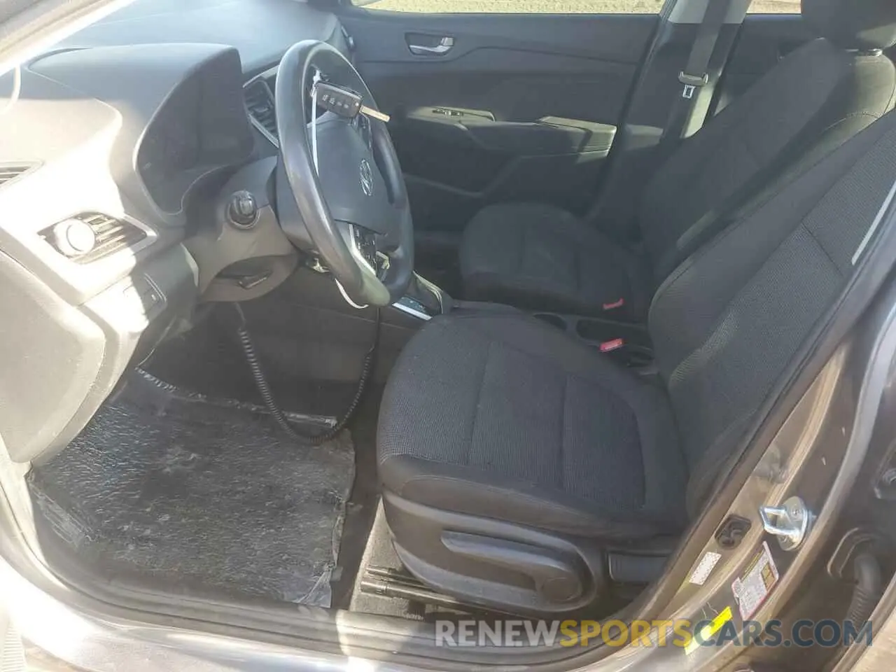 7 Photograph of a damaged car 3KPC24A32KE080144 HYUNDAI ACCENT 2019