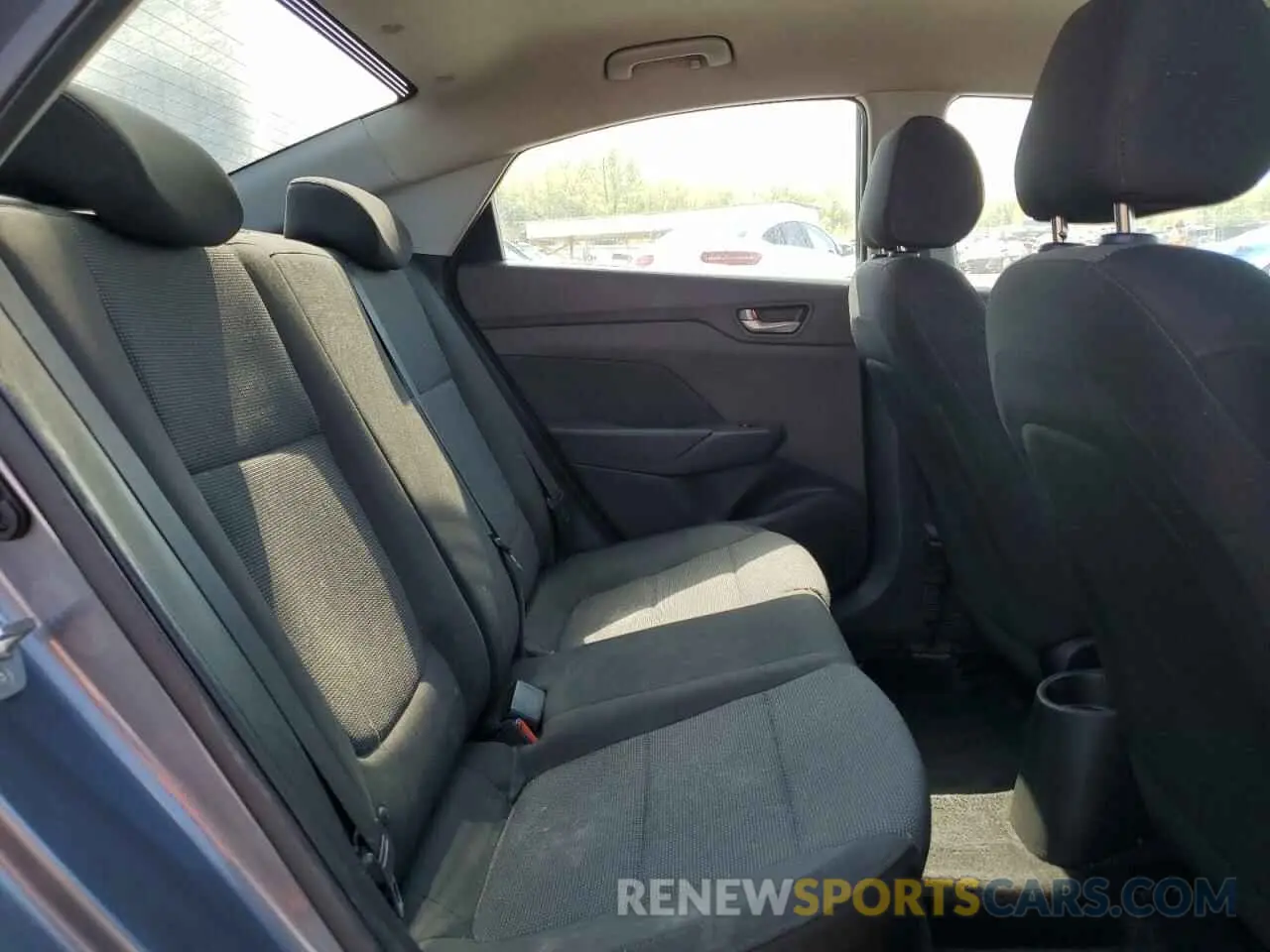 10 Photograph of a damaged car 3KPC24A33KE039764 HYUNDAI ACCENT 2019