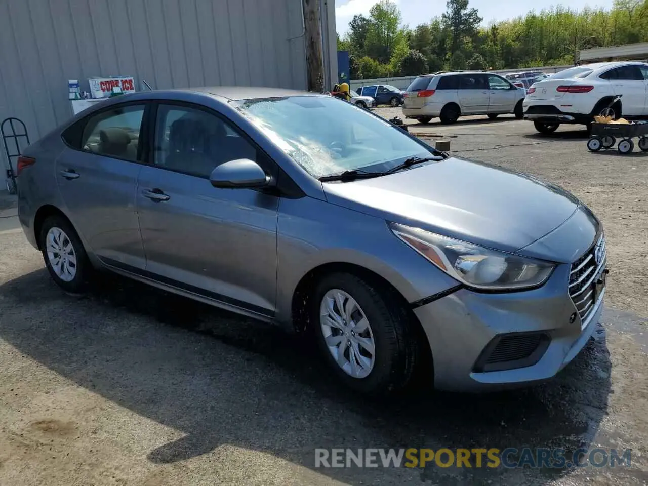 4 Photograph of a damaged car 3KPC24A33KE039764 HYUNDAI ACCENT 2019