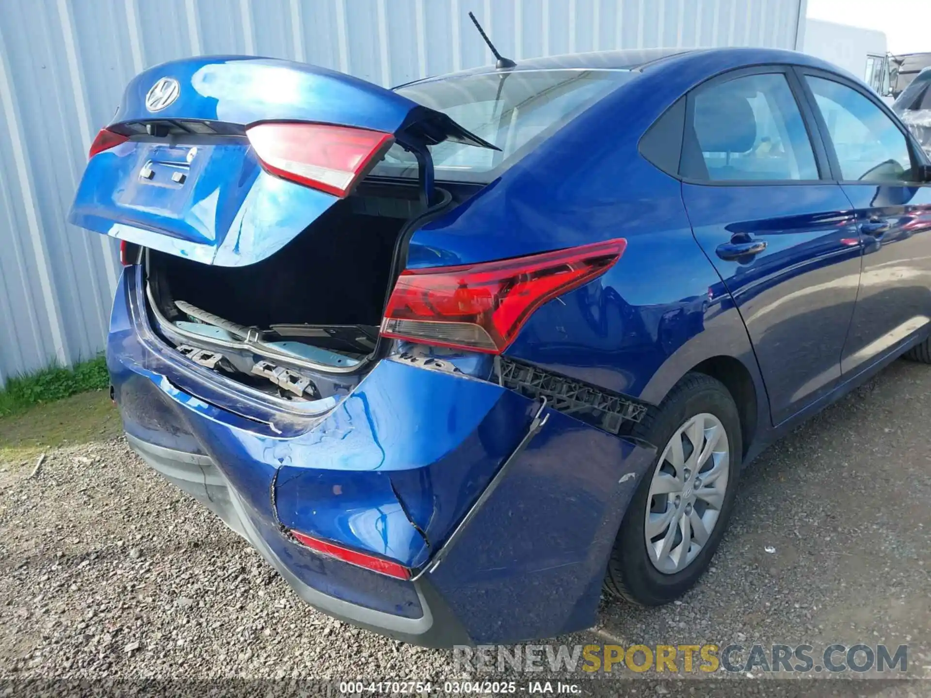 6 Photograph of a damaged car 3KPC24A33KE040414 HYUNDAI ACCENT 2019