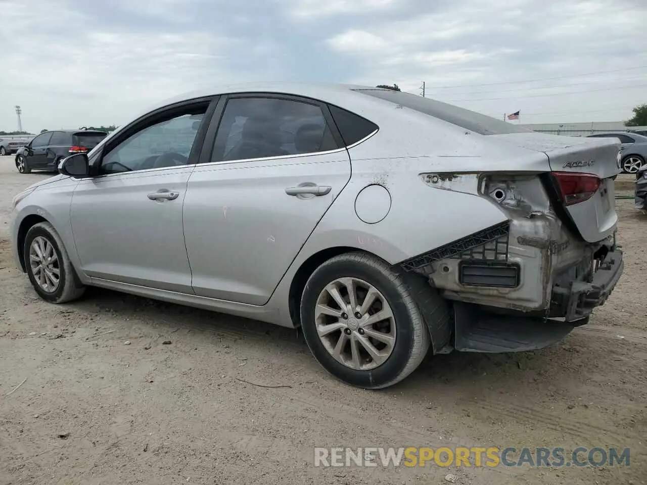 2 Photograph of a damaged car 3KPC24A33KE042633 HYUNDAI ACCENT 2019