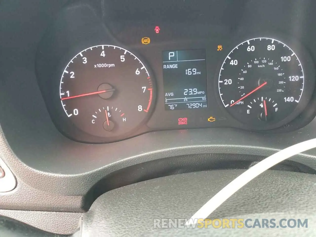9 Photograph of a damaged car 3KPC24A33KE042633 HYUNDAI ACCENT 2019