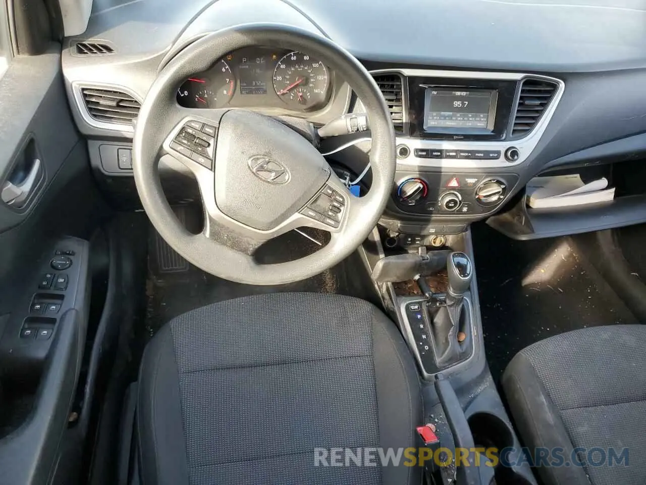 8 Photograph of a damaged car 3KPC24A33KE050120 HYUNDAI ACCENT 2019