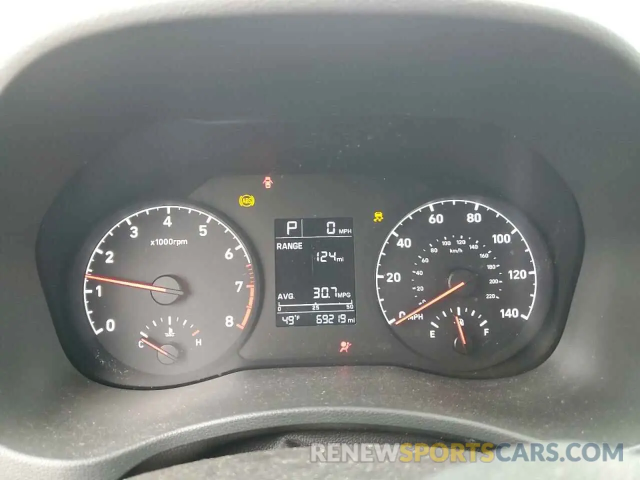 9 Photograph of a damaged car 3KPC24A33KE065135 HYUNDAI ACCENT 2019