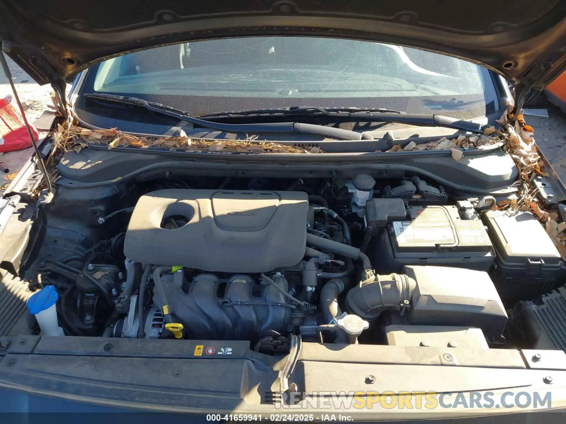 10 Photograph of a damaged car 3KPC24A33KE073090 HYUNDAI ACCENT 2019