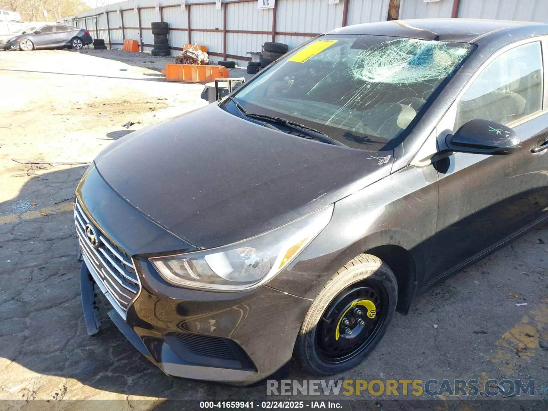 17 Photograph of a damaged car 3KPC24A33KE073090 HYUNDAI ACCENT 2019