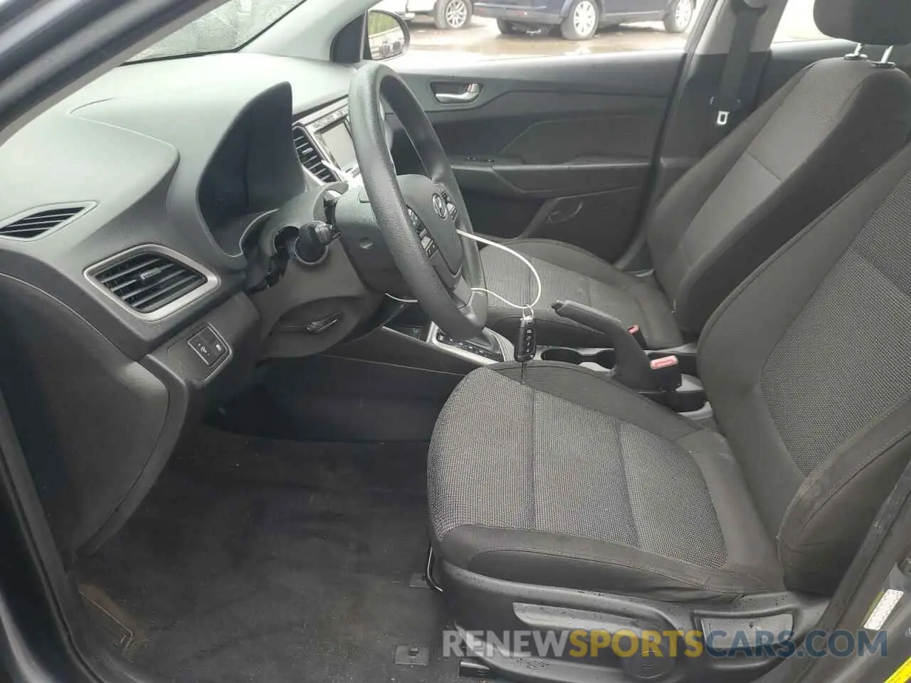 7 Photograph of a damaged car 3KPC24A33KE073977 HYUNDAI ACCENT 2019