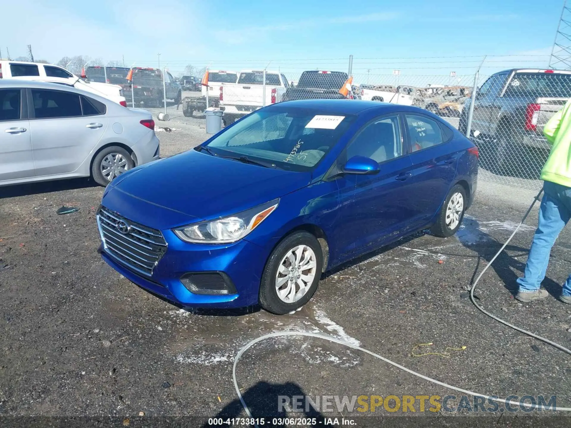 2 Photograph of a damaged car 3KPC24A34KE059814 HYUNDAI ACCENT 2019