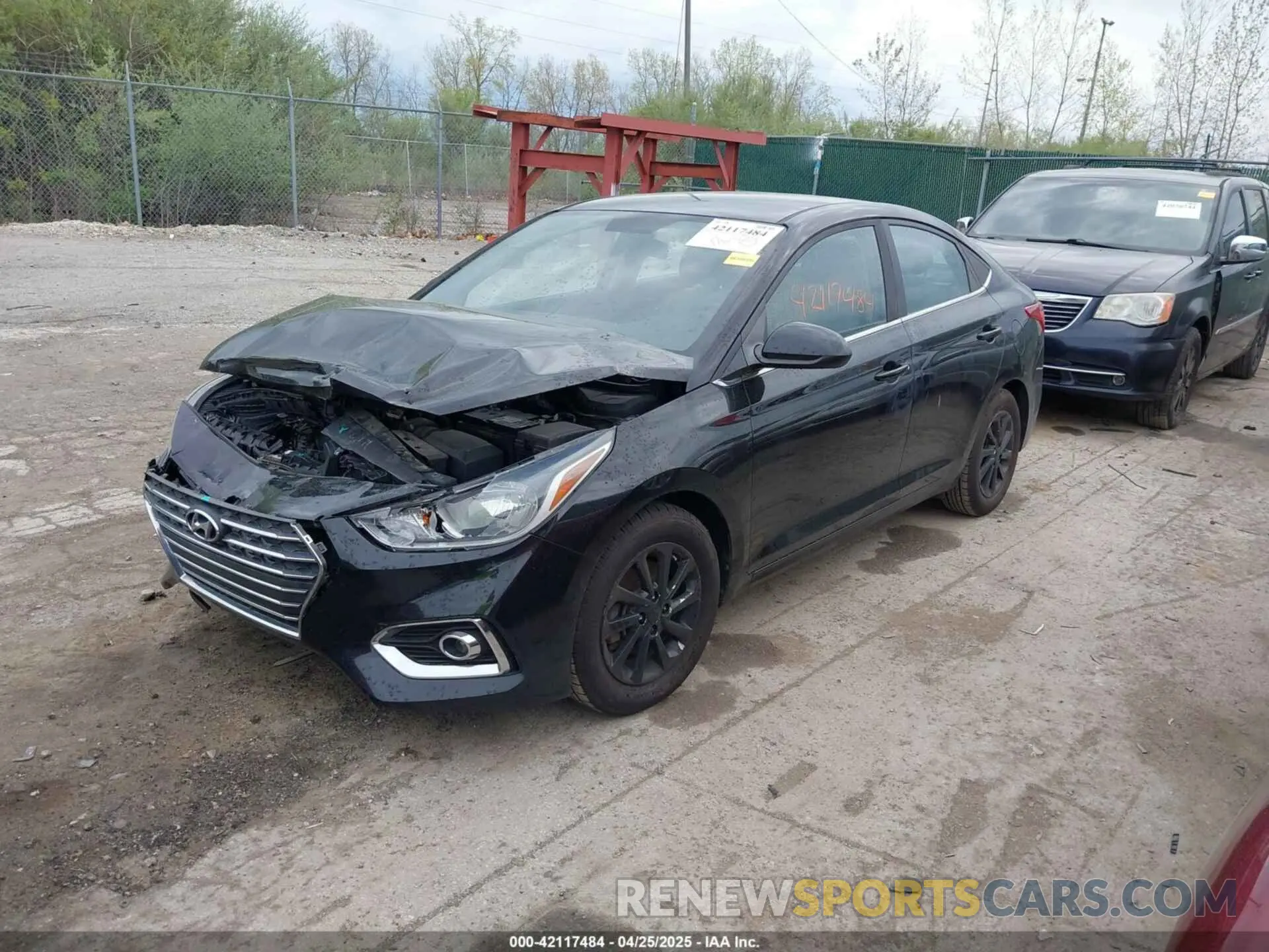 2 Photograph of a damaged car 3KPC24A34KE060798 HYUNDAI ACCENT 2019