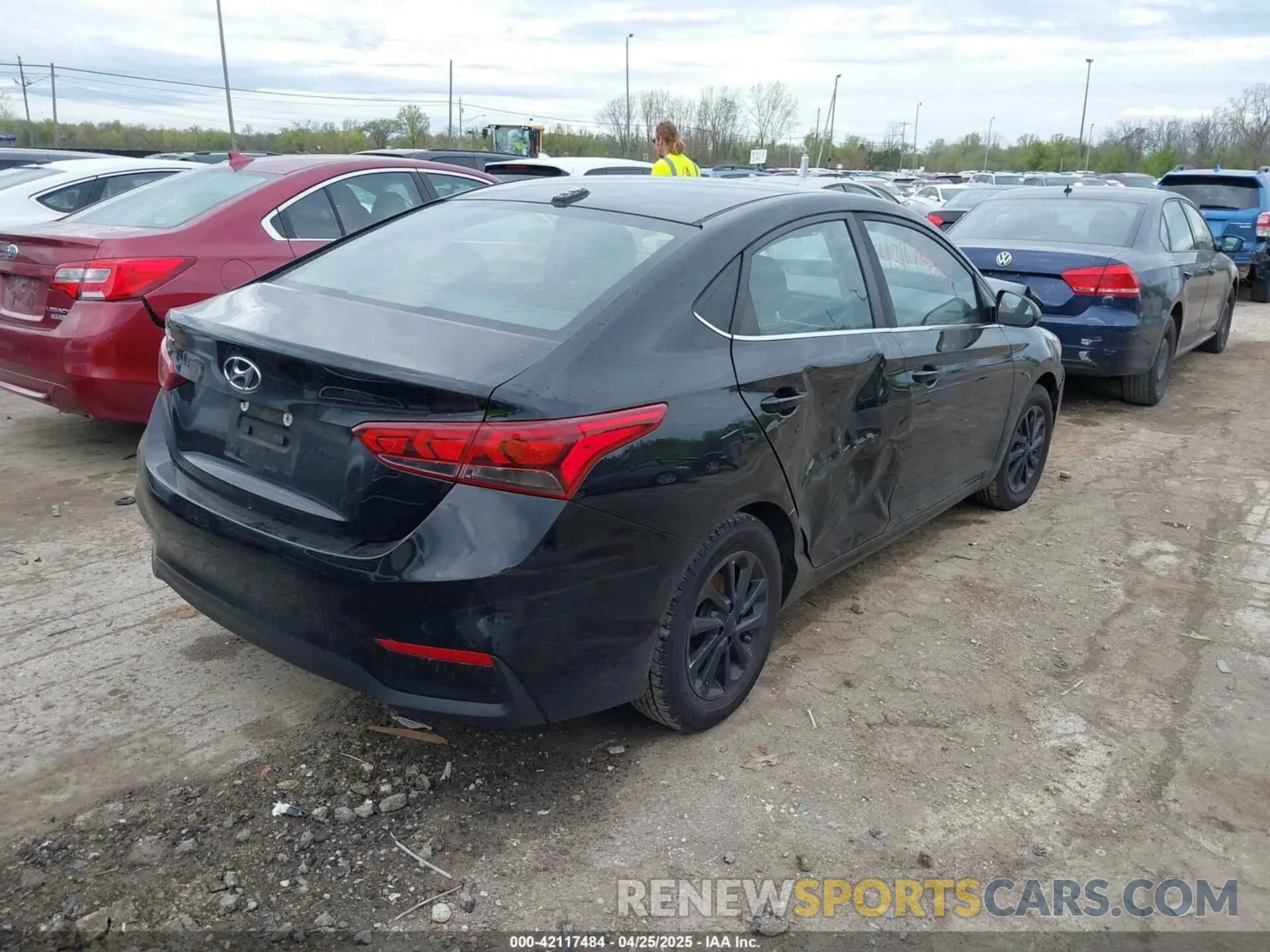 4 Photograph of a damaged car 3KPC24A34KE060798 HYUNDAI ACCENT 2019
