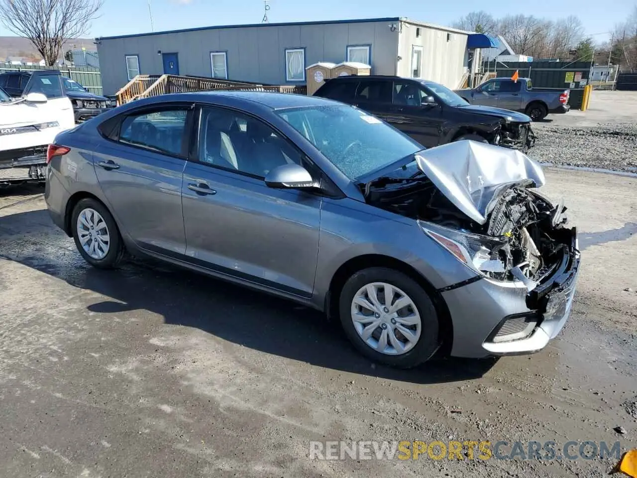 4 Photograph of a damaged car 3KPC24A34KE065046 HYUNDAI ACCENT 2019
