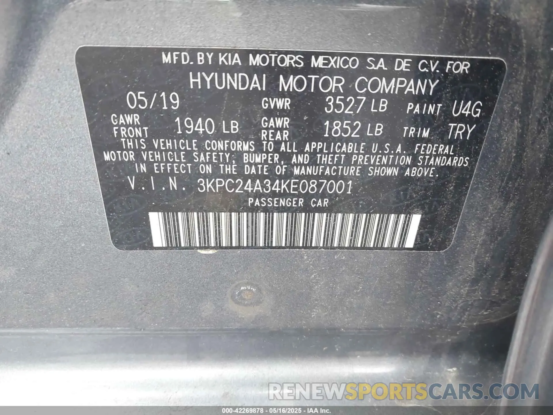 9 Photograph of a damaged car 3KPC24A34KE087001 HYUNDAI ACCENT 2019