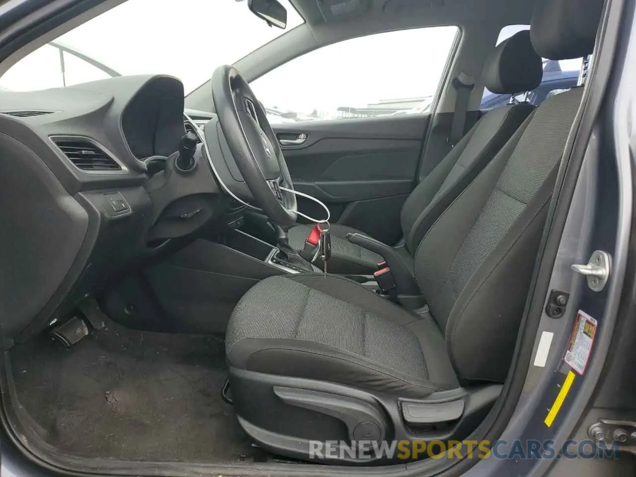 7 Photograph of a damaged car 3KPC24A35KE040978 HYUNDAI ACCENT 2019