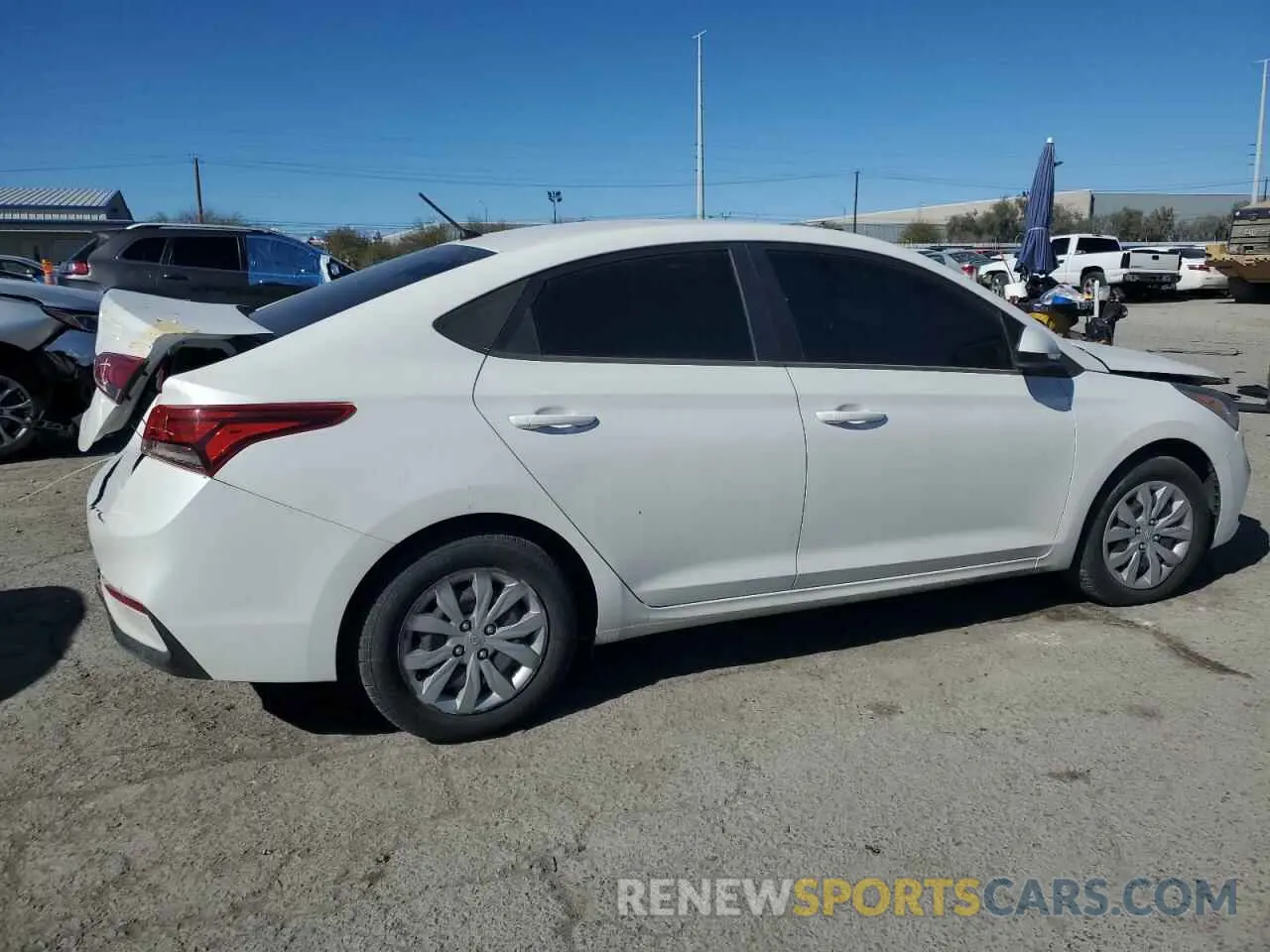 3 Photograph of a damaged car 3KPC24A35KE056906 HYUNDAI ACCENT 2019