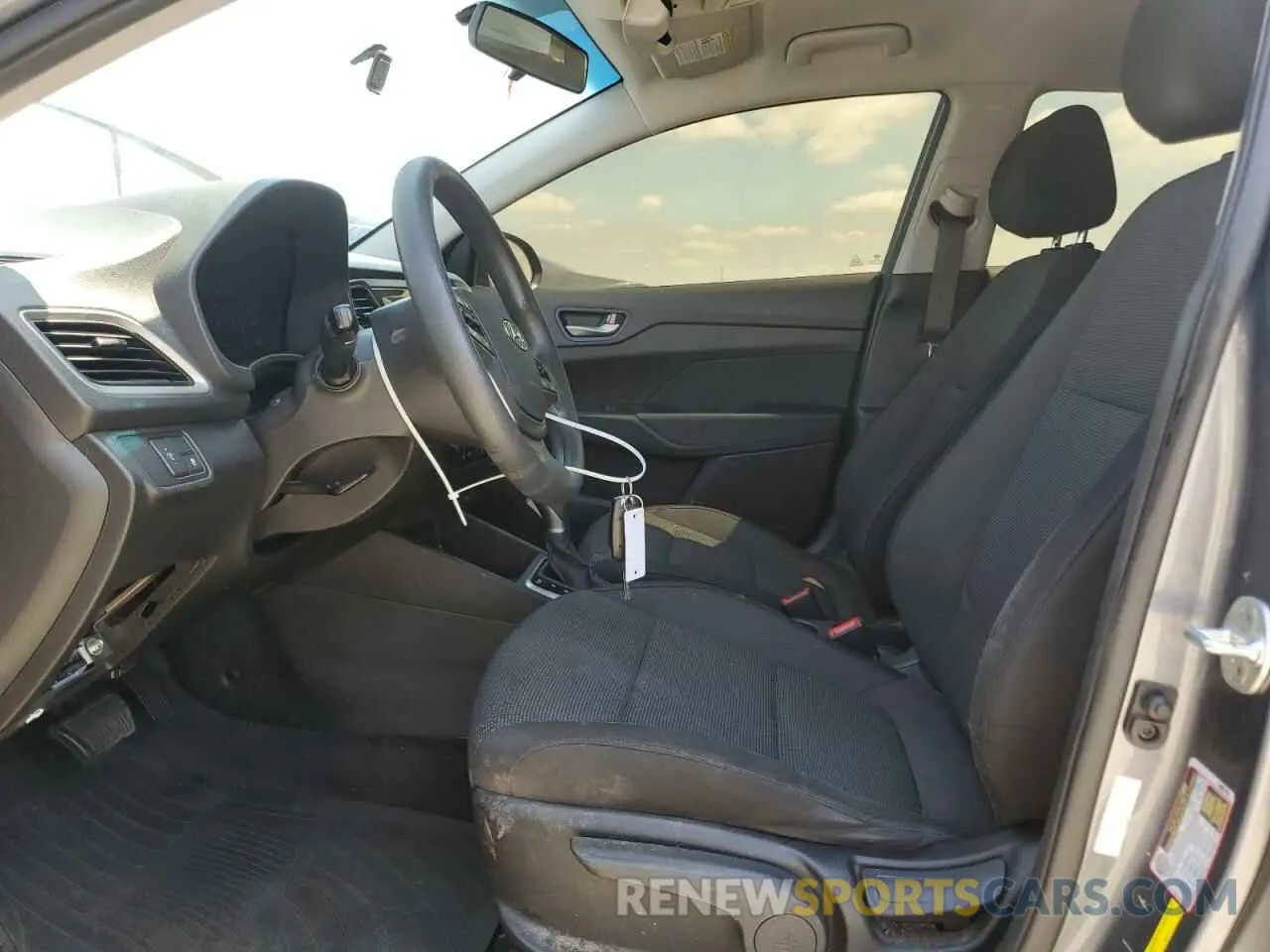 7 Photograph of a damaged car 3KPC24A35KE062334 HYUNDAI ACCENT 2019