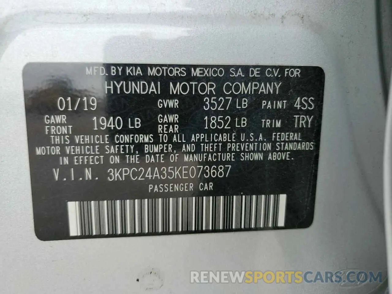 12 Photograph of a damaged car 3KPC24A35KE073687 HYUNDAI ACCENT 2019