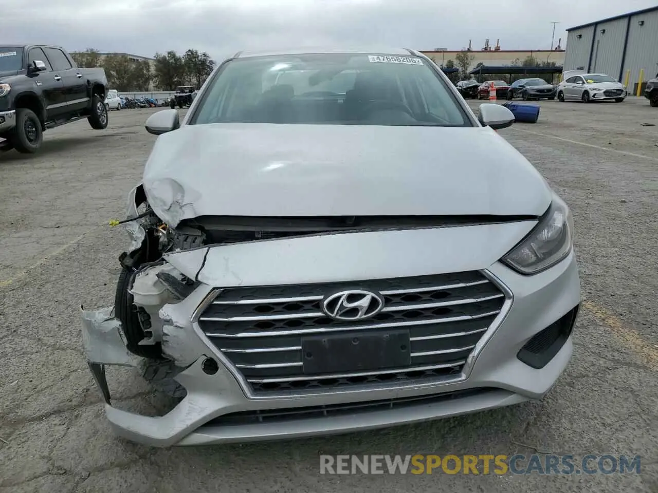 5 Photograph of a damaged car 3KPC24A35KE073687 HYUNDAI ACCENT 2019
