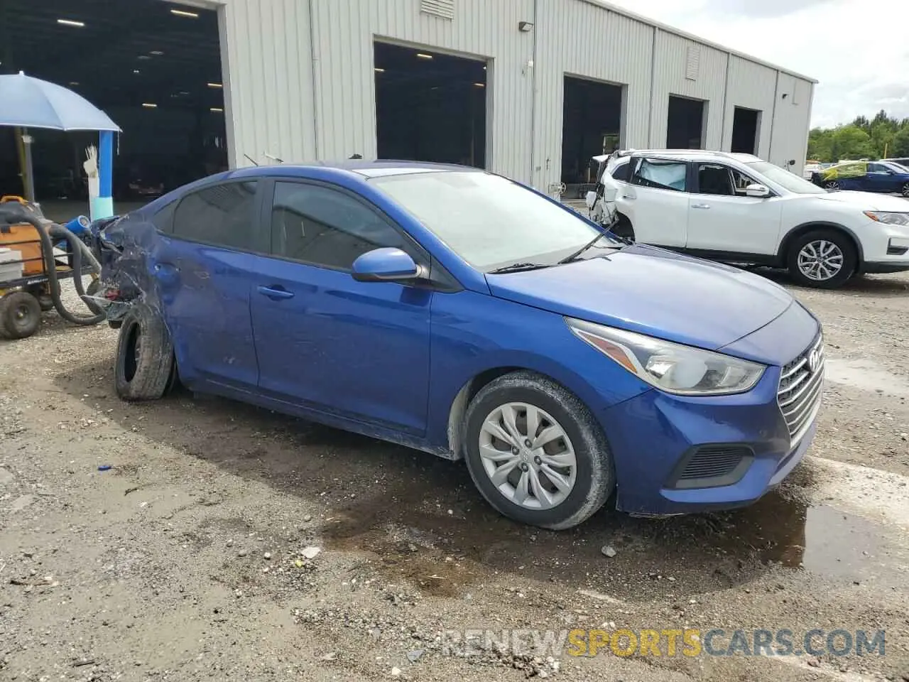 4 Photograph of a damaged car 3KPC24A35KE077528 HYUNDAI ACCENT 2019