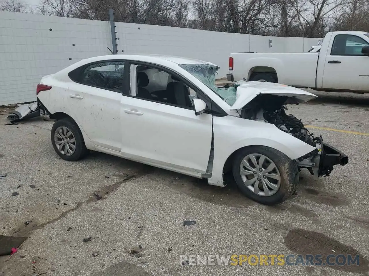 4 Photograph of a damaged car 3KPC24A36KE049477 HYUNDAI ACCENT 2019