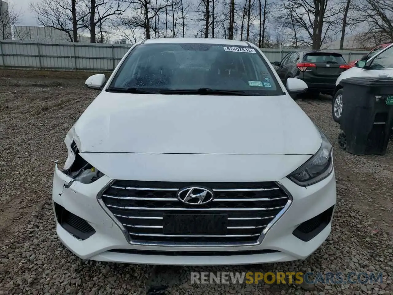 5 Photograph of a damaged car 3KPC24A36KE066005 HYUNDAI ACCENT 2019