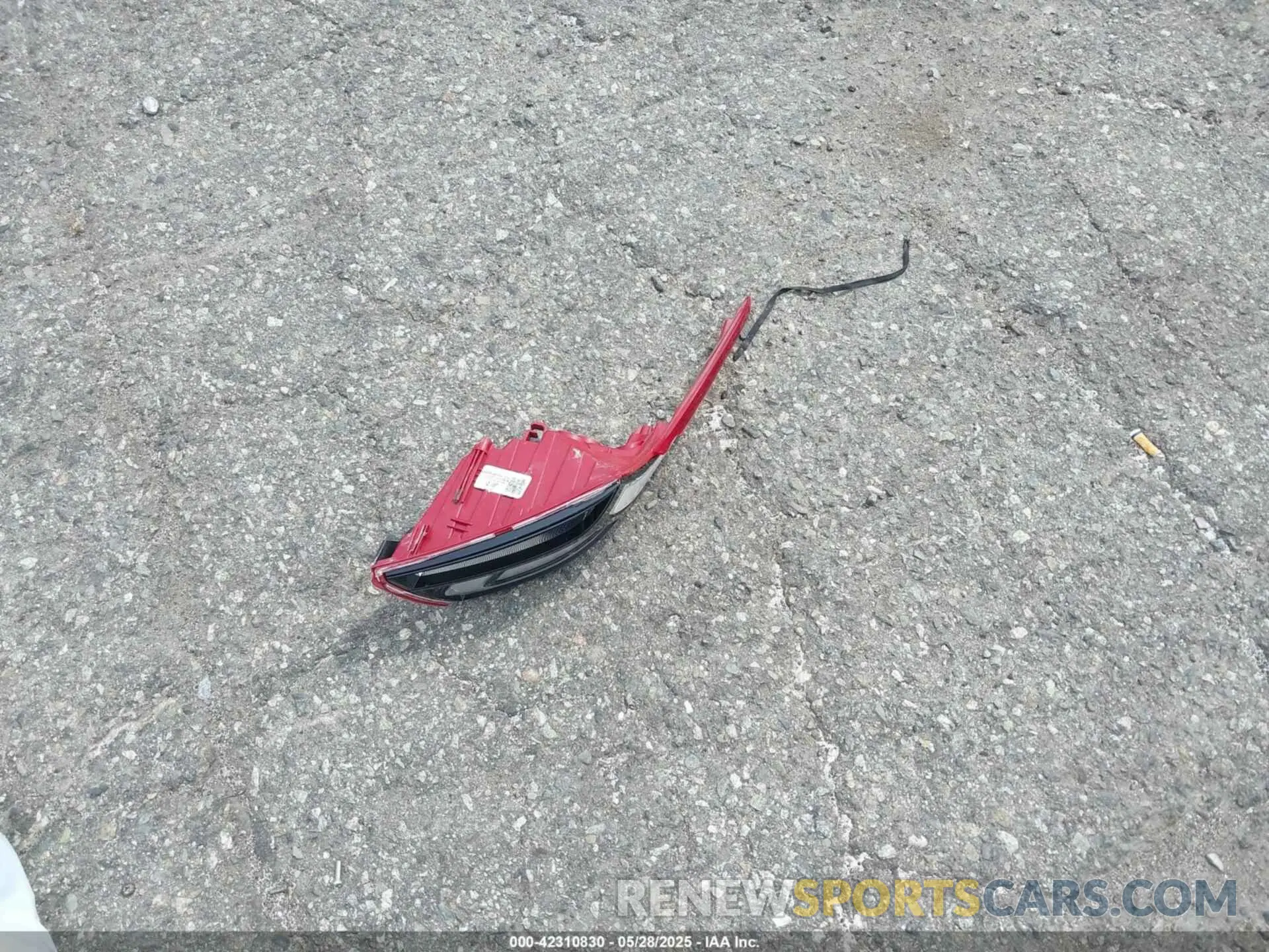 12 Photograph of a damaged car 3KPC24A36KE088019 HYUNDAI ACCENT 2019