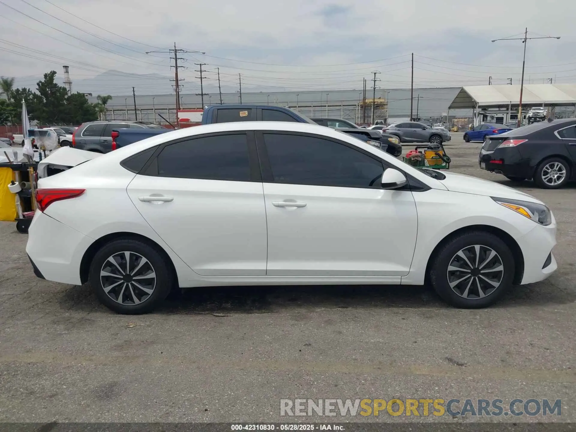14 Photograph of a damaged car 3KPC24A36KE088019 HYUNDAI ACCENT 2019