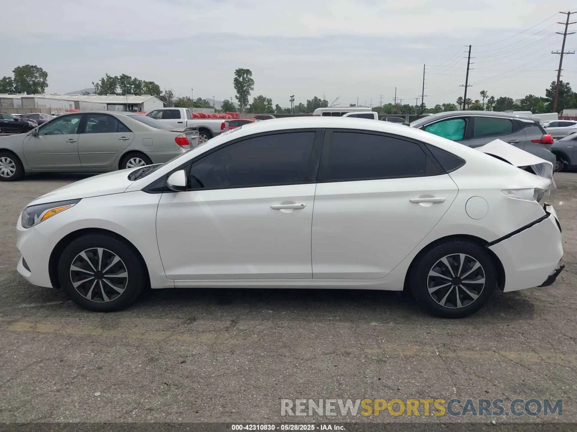 15 Photograph of a damaged car 3KPC24A36KE088019 HYUNDAI ACCENT 2019