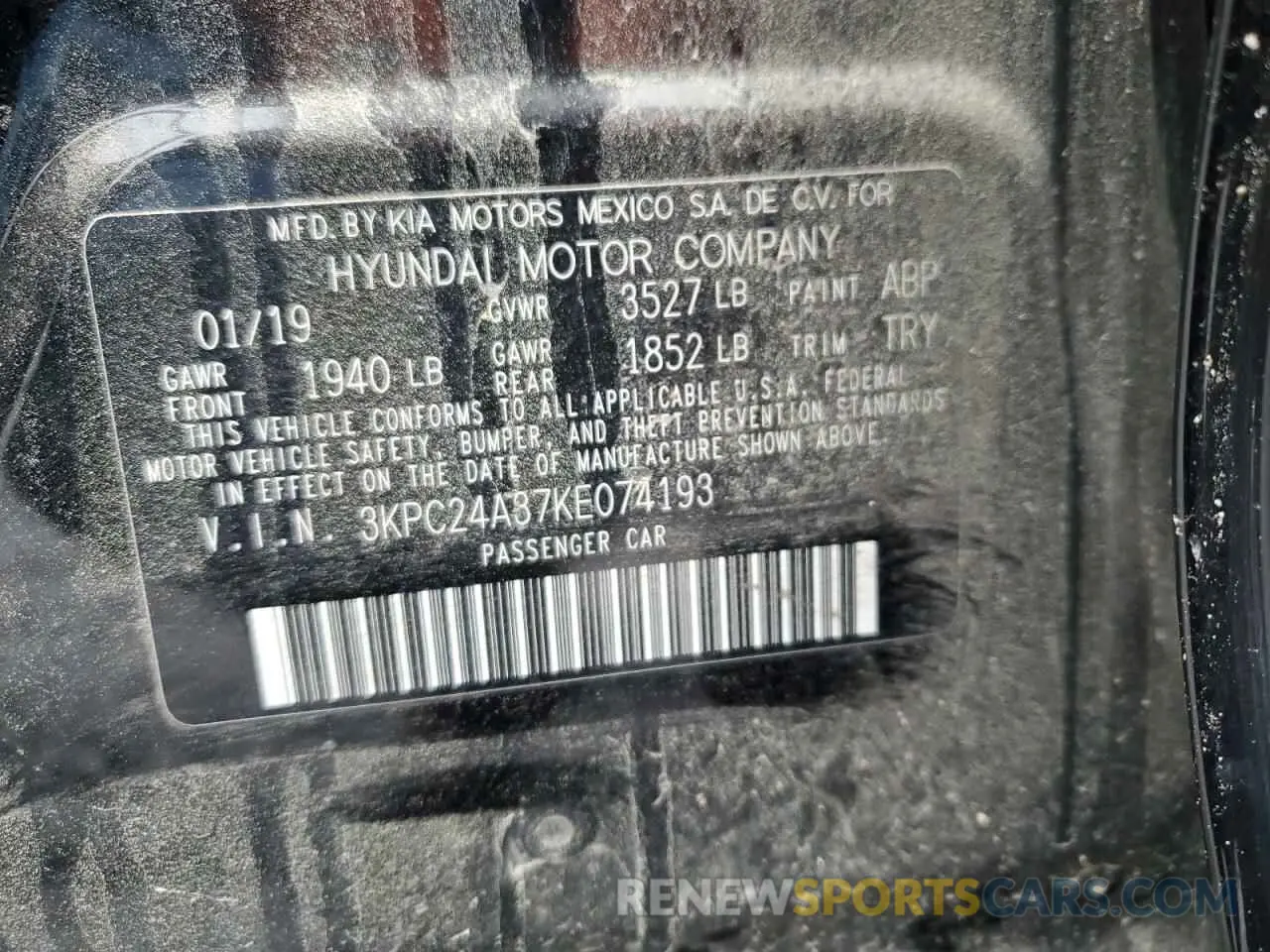 12 Photograph of a damaged car 3KPC24A37KE074193 HYUNDAI ACCENT 2019