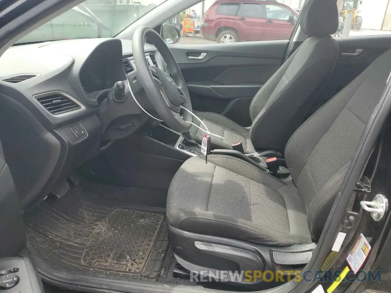 7 Photograph of a damaged car 3KPC24A38KE046323 HYUNDAI ACCENT 2019