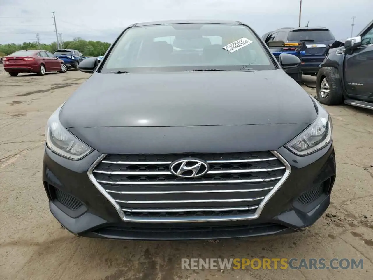 5 Photograph of a damaged car 3KPC24A38KE060867 HYUNDAI ACCENT 2019