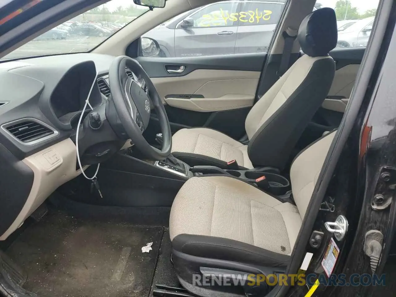 7 Photograph of a damaged car 3KPC24A38KE060867 HYUNDAI ACCENT 2019