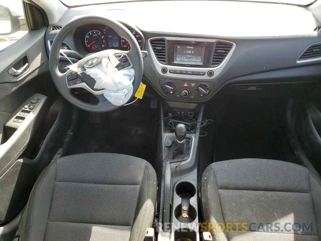 8 Photograph of a damaged car 3KPC24A38KE063901 HYUNDAI ACCENT 2019