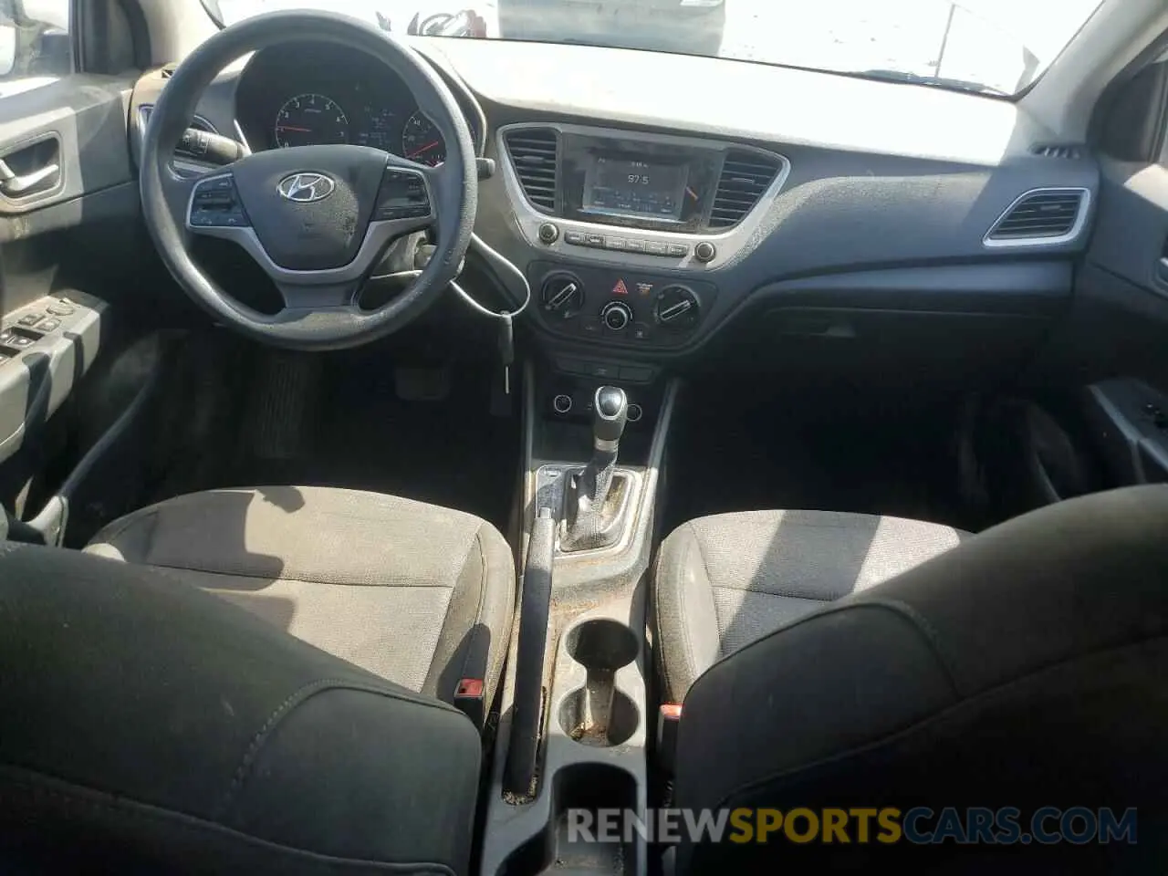 8 Photograph of a damaged car 3KPC24A38KE065454 HYUNDAI ACCENT 2019