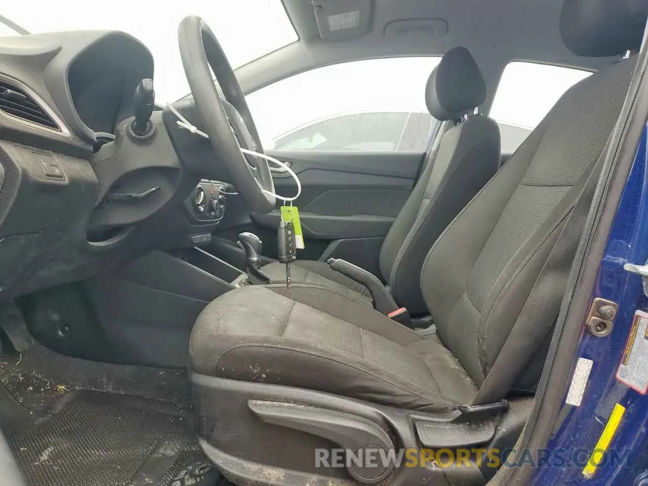 7 Photograph of a damaged car 3KPC24A38KE077457 HYUNDAI ACCENT 2019