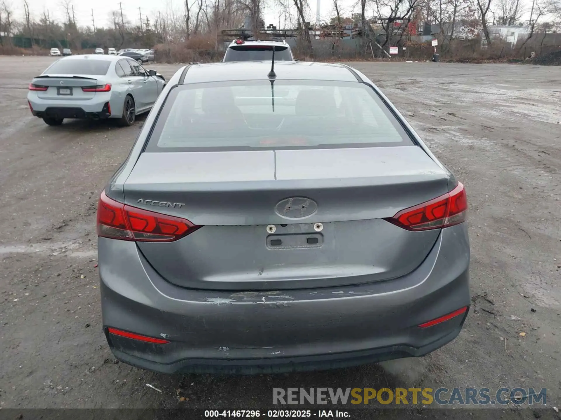 16 Photograph of a damaged car 3KPC24A39KE042894 HYUNDAI ACCENT 2019