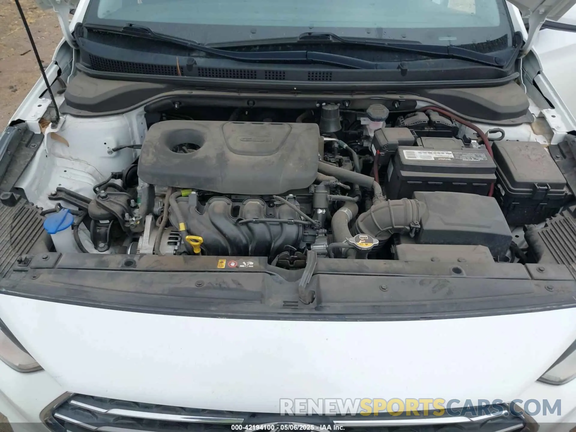 10 Photograph of a damaged car 3KPC24A39KE058061 HYUNDAI ACCENT 2019