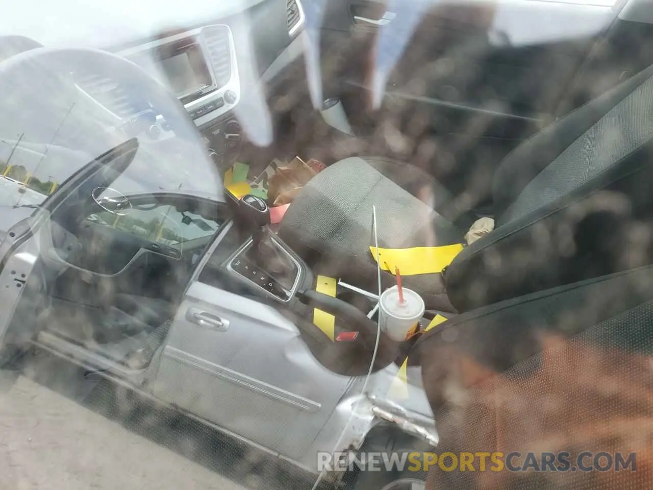 8 Photograph of a damaged car 3KPC24A39KE058593 HYUNDAI ACCENT 2019
