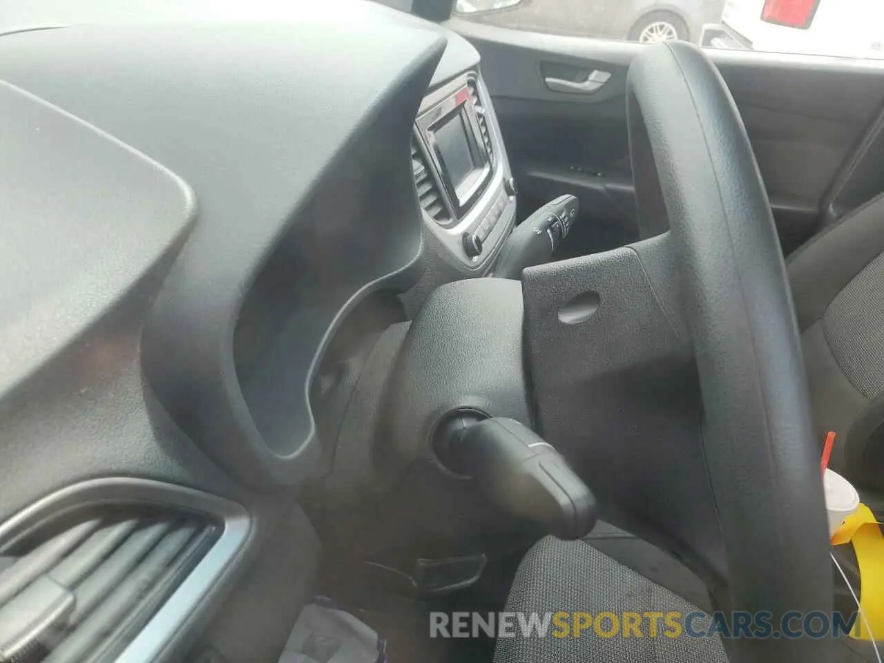 9 Photograph of a damaged car 3KPC24A39KE058593 HYUNDAI ACCENT 2019