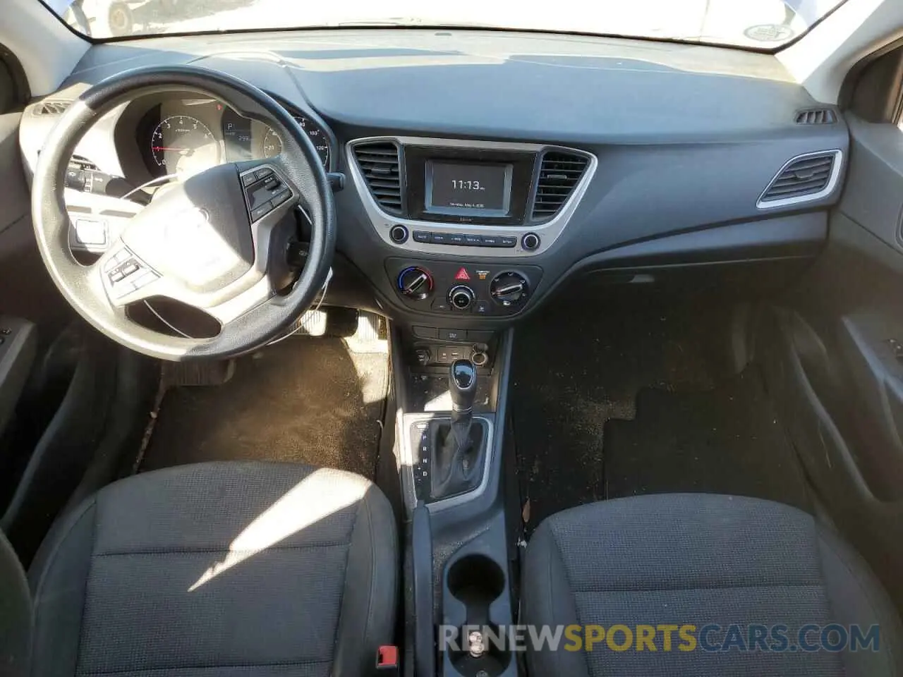 8 Photograph of a damaged car 3KPC24A39KE061963 HYUNDAI ACCENT 2019