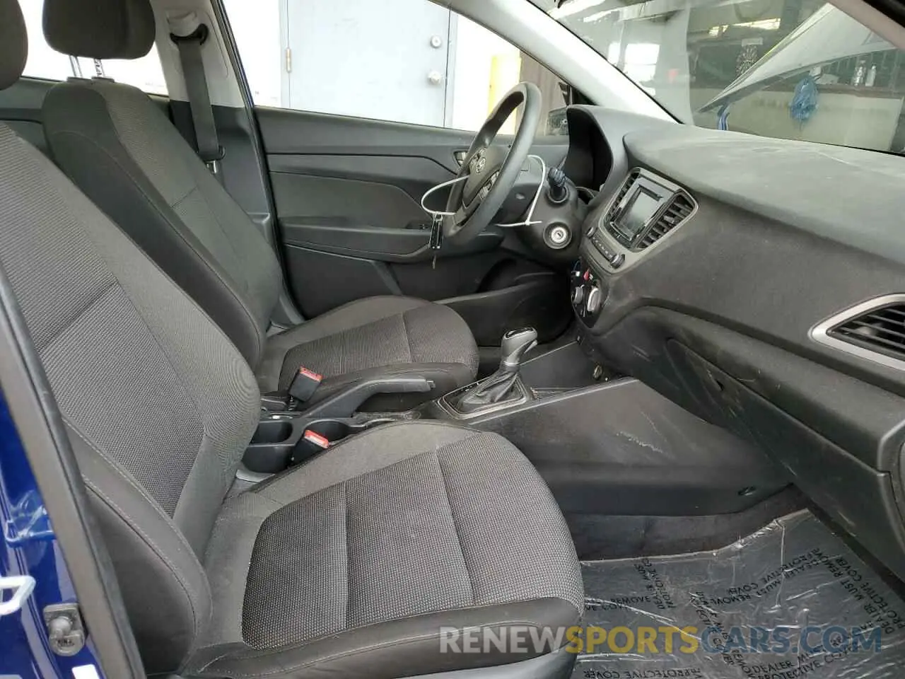 7 Photograph of a damaged car 3KPC24A39KE068945 HYUNDAI ACCENT 2019
