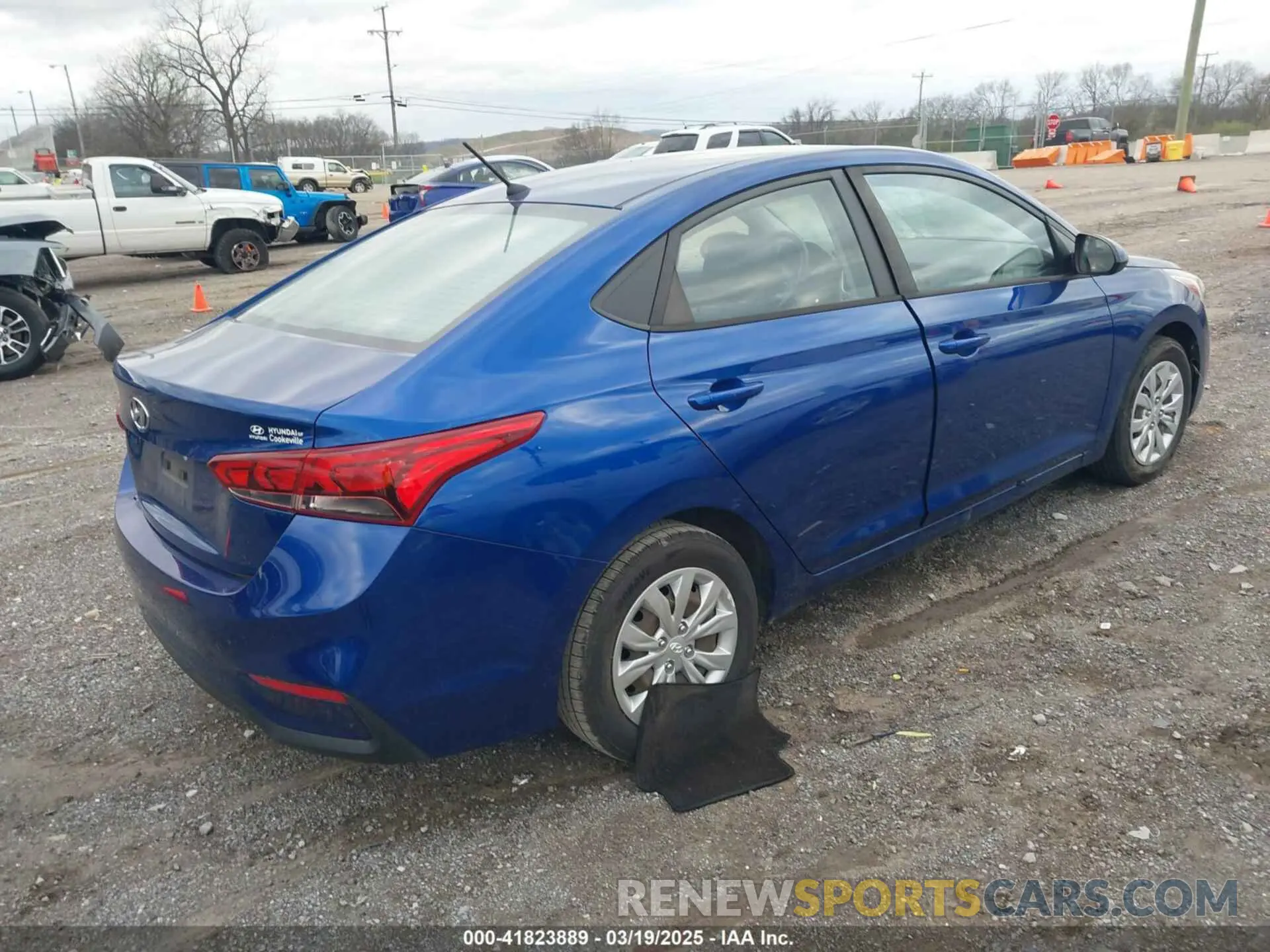 4 Photograph of a damaged car 3KPC24A39KE075524 HYUNDAI ACCENT 2019