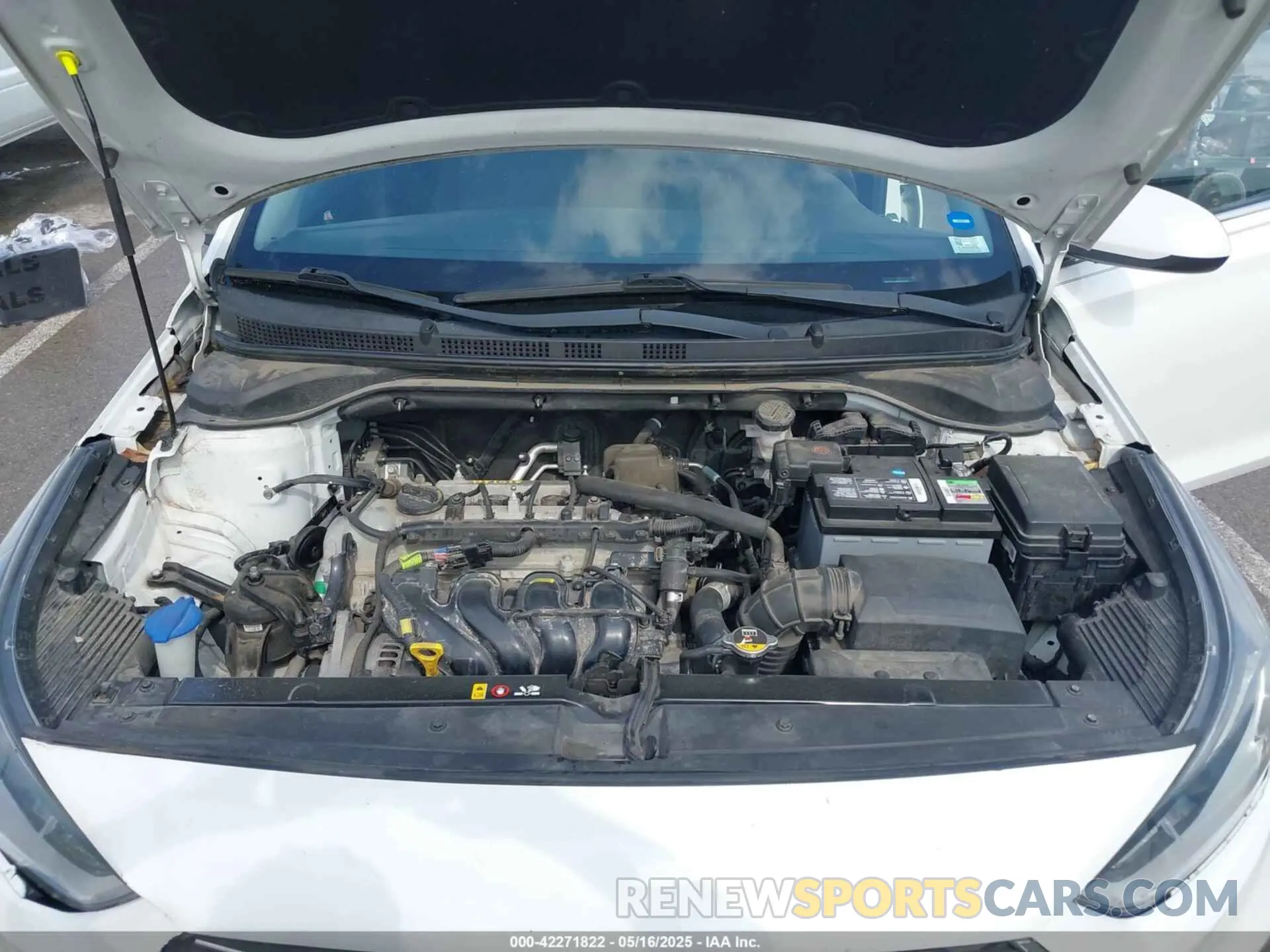 10 Photograph of a damaged car 3KPC24A3XKE041365 HYUNDAI ACCENT 2019
