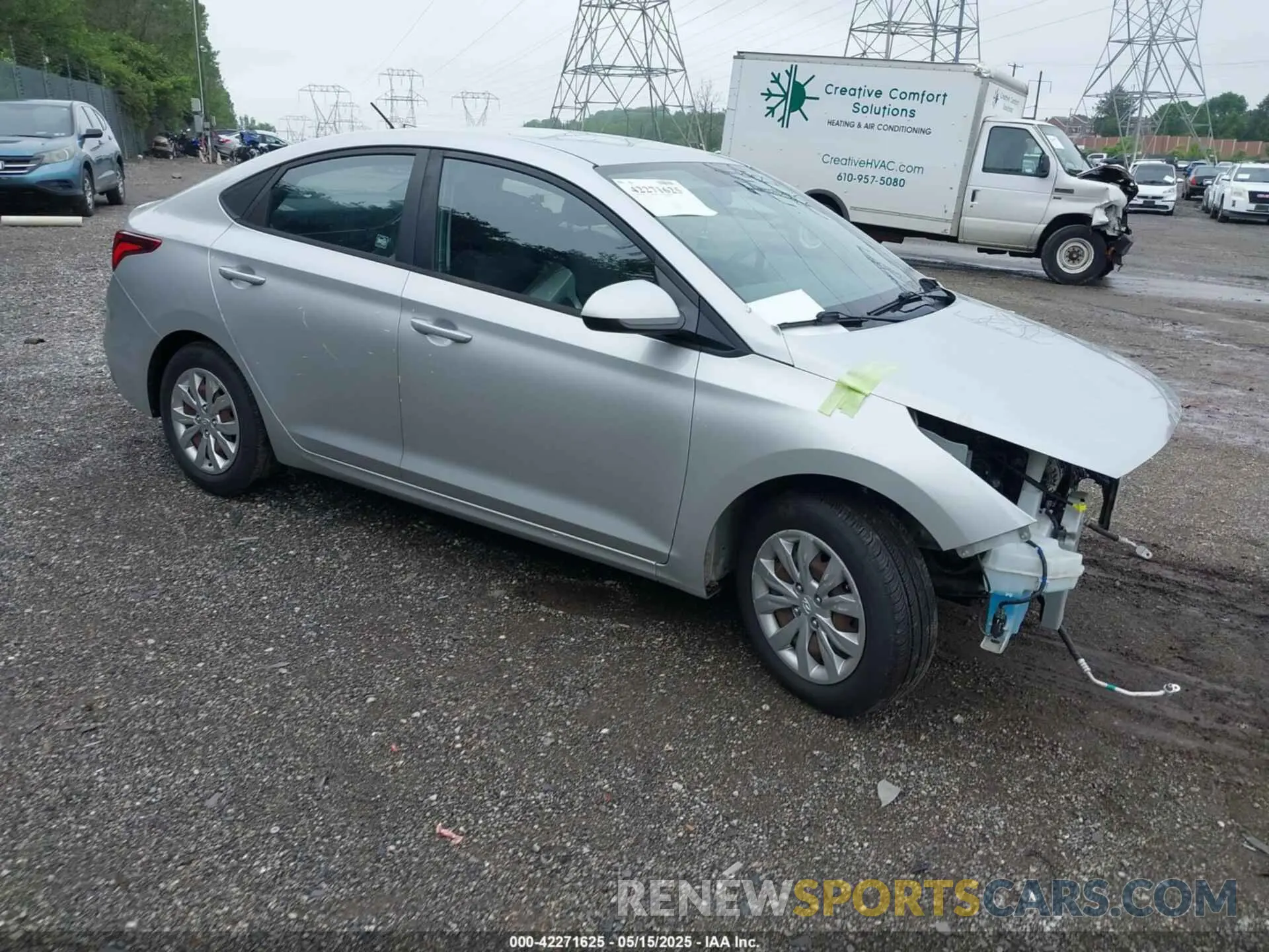 1 Photograph of a damaged car 3KPC24A3XKE042631 HYUNDAI ACCENT 2019