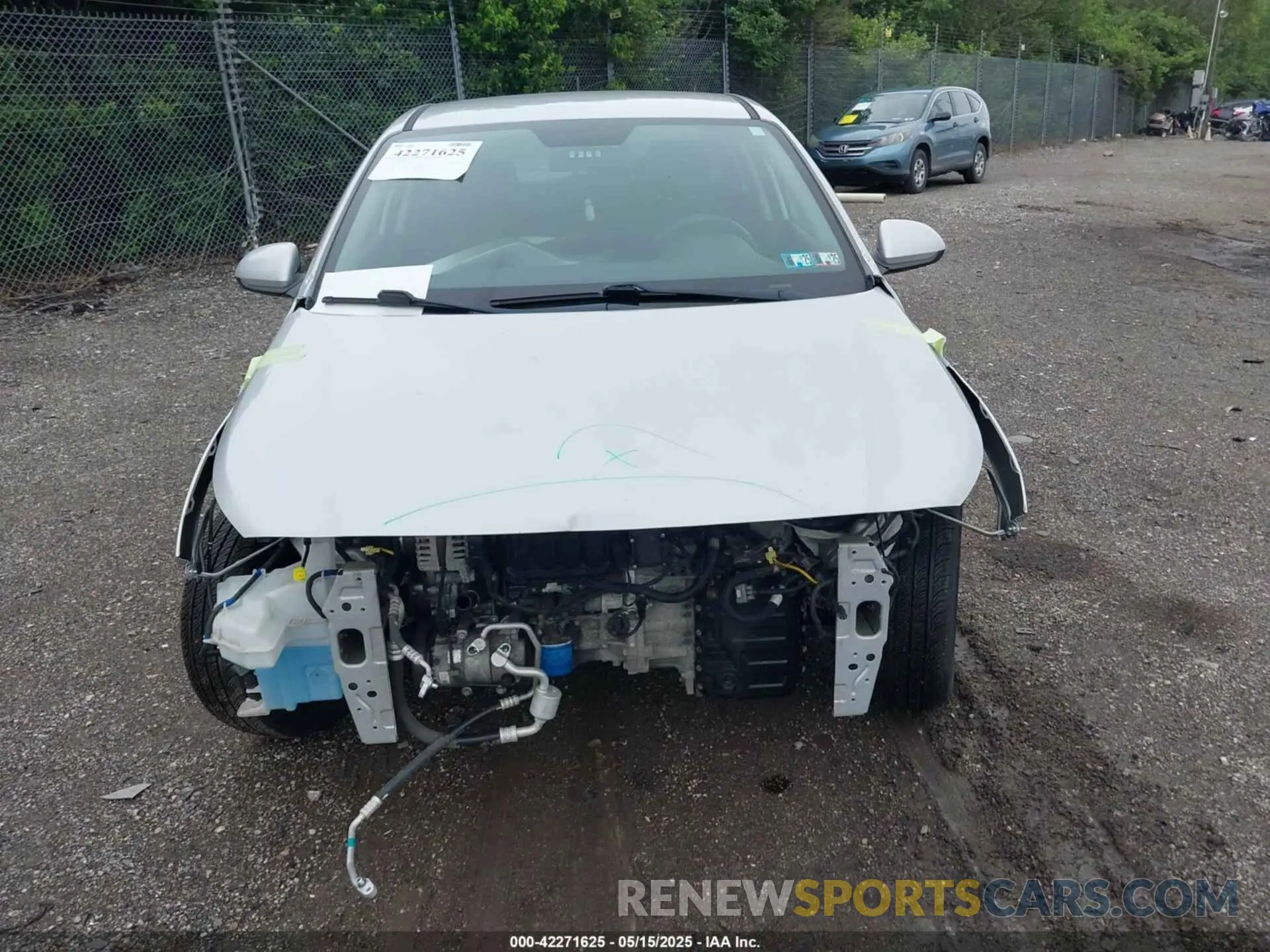 13 Photograph of a damaged car 3KPC24A3XKE042631 HYUNDAI ACCENT 2019