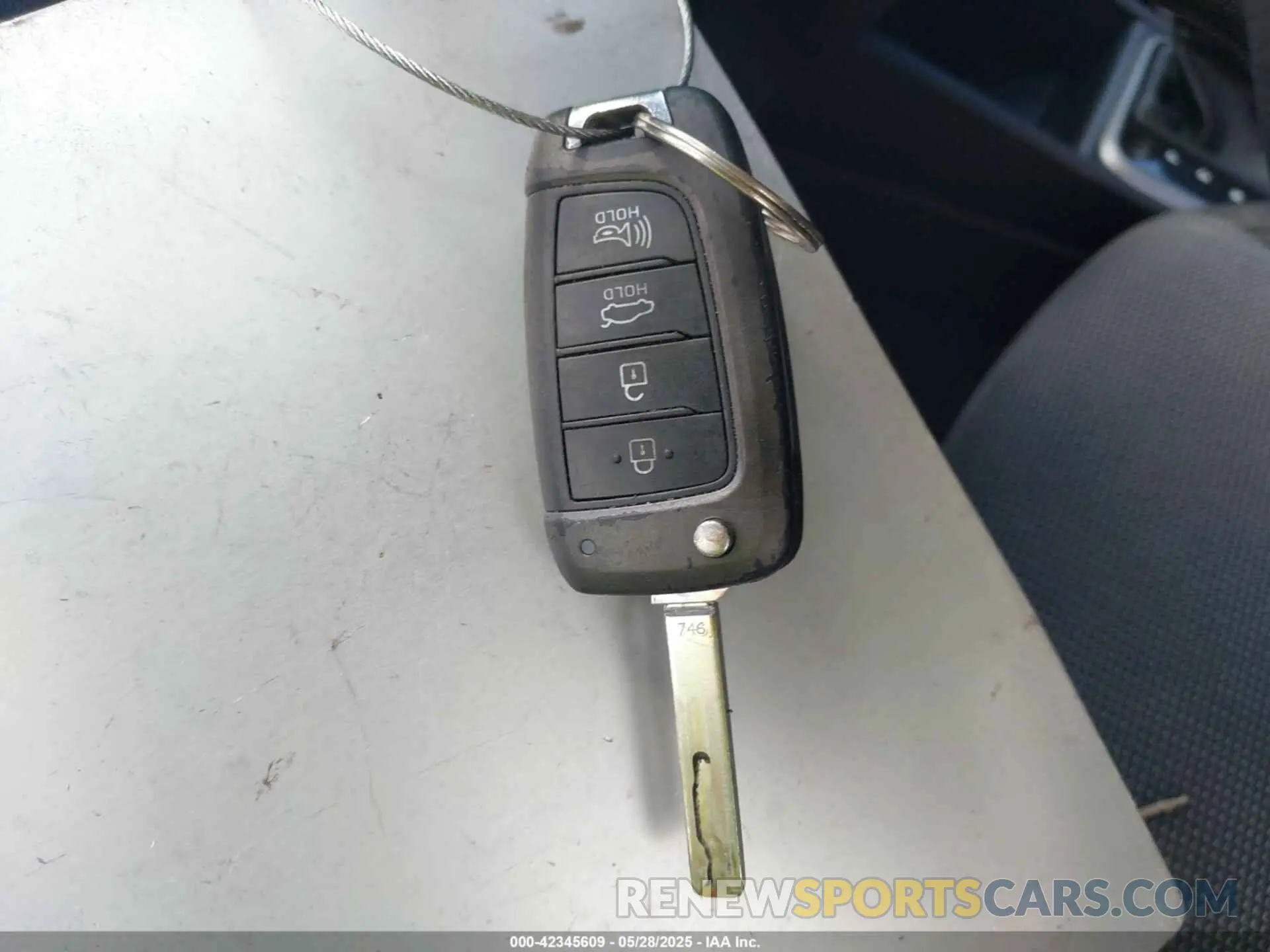 11 Photograph of a damaged car 3KPC24A3XKE058361 HYUNDAI ACCENT 2019